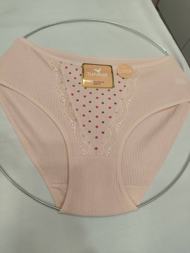 شورت کبریتی طرح دار.